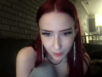 girl
        petite_scarlettt cam image #1273344