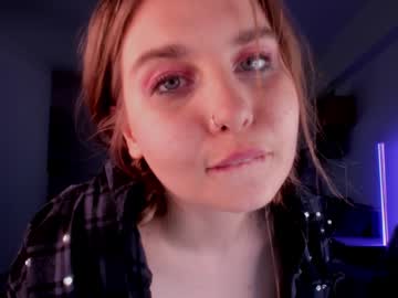 girl
        sweetmila1 cam image #4306816