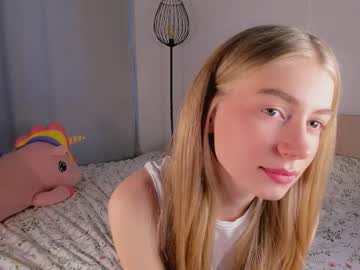 girl Close-up Pussy Web Cam Girls with katysha_