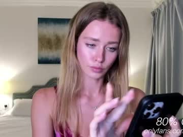 girl
        oksanafedorova cam image #1018925