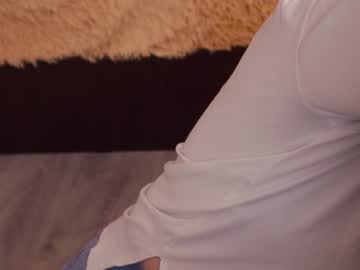 girl
        chery_lady22 cam image #599302