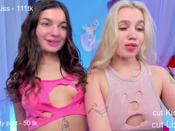 couple
        shy_dolls cam image #311322