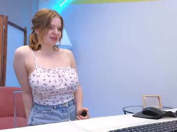 girl
        lovlybambi cam image #2491457