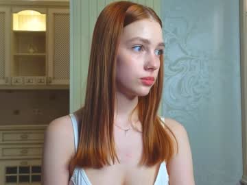 girl
        shirleywhitney cam image #2344166