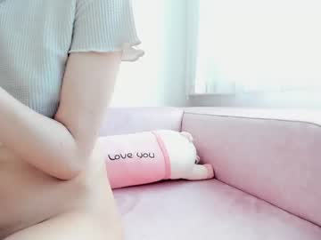 girl
        evelin_gh1 cam image #2181835