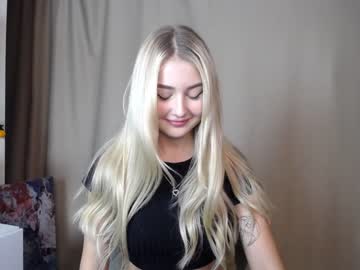 girl
        cute18cute cam image #150867