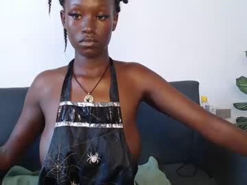 girl
        betty_fire_ cam image #1705651