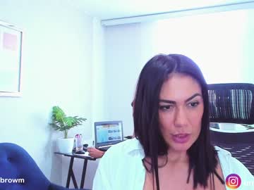 couple
        emillybrowm cam image #524724