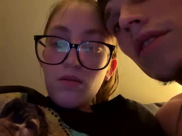 couple
        kennedibrookie669160 cam image #4358115