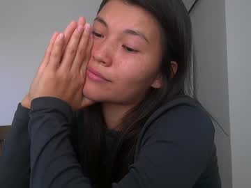 girl
        hirotease cam image #3387515