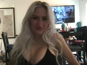 girl Close-up Pussy Web Cam Girls with kinziemcbride