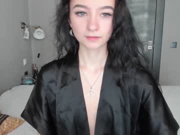 girl
        angel_am cam image #2122436