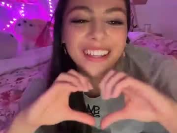 girl
        keirasworld cam image #4687455