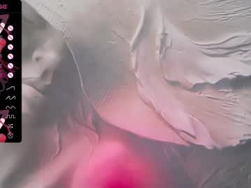 girl
        xenomy cam image #2261979