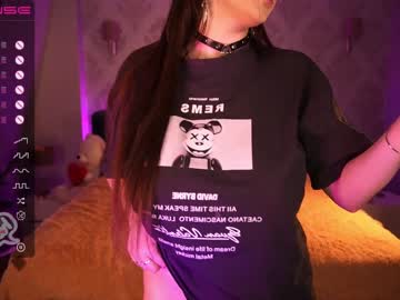 girl
        tipssiwave cam image #1118970