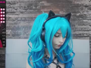 girl
        xenomy cam image #977689