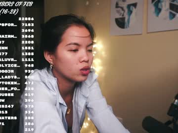 girl
        _pilya_ cam image #634223