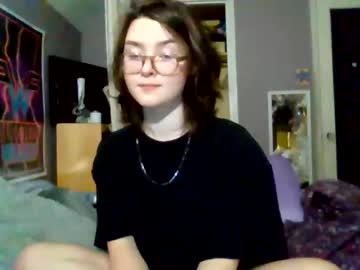 girl
        soursou cam image #2035747