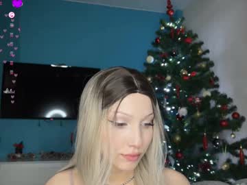 couple
        euphoria_zone cam image #4138873