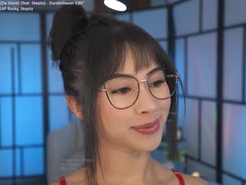 girl
        gigi_ulala cam image #2476237