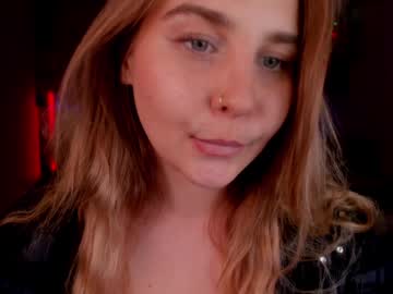 girl
        sweetmila1 cam image #3958260