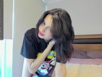 girl
        yourfreakygirl cam image #1746661