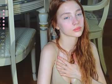 girl
        shirleywhitney cam image #1861991