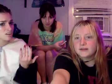 girl
        wallabyxxx cam image #282775