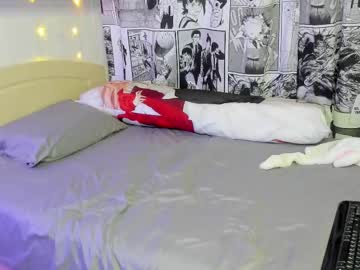 girl
        felixx_44 cam image #4086192