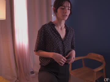 girl
        maria_alfonsina_ cam image #3052693