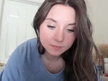 girl
        taymade1991 cam image #990434