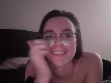 girl
        preciouslucy8380 cam image #200942