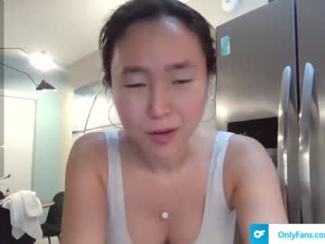 girl
        jiwon4u cam image #1981660