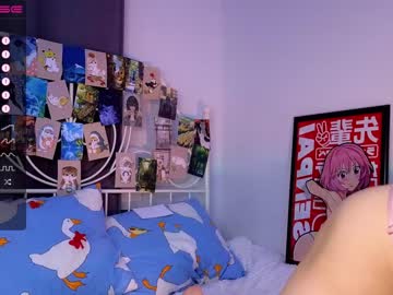 girl
        cute_fox_girl cam image #2552895