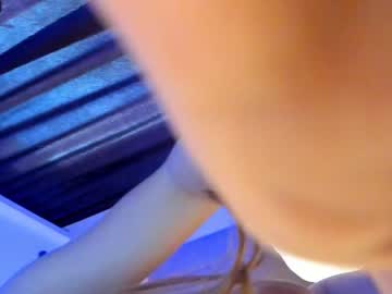 girl
        baby_suee cam image #1570436