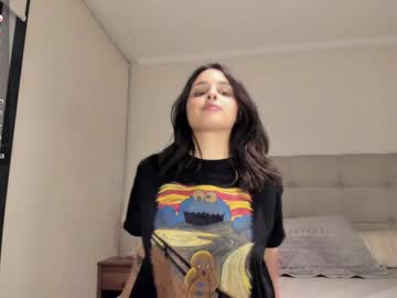 girl
        yourfreakygirl cam image #4447509