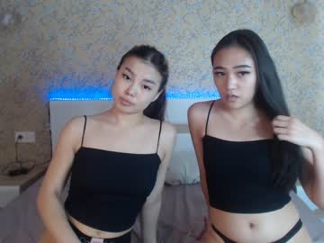 girl
        hailey_04 cam image #1285007