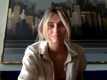 girl
        yogagirl777 cam image #1108302