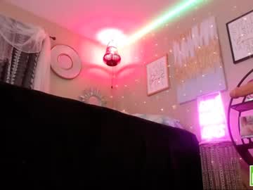 girl
        milf_lacey cam image #2841964