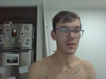couple
        tastethemilkoftheyouth cam image #2335184