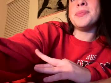 girl
        alexilott cam image #1072576