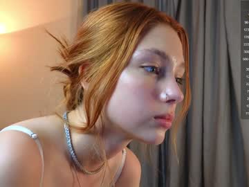 girl
        shirleywhitney cam image #1584212