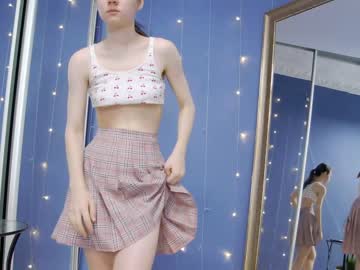 girl
        kriskras__ cam image #730269