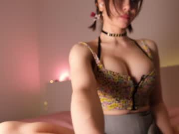 girl
        reei__ cam image #1331088