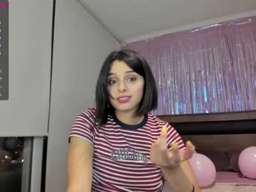 girl
        yourfreakygirl cam image #1358603