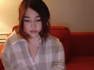 girl
        ki_mi cam image #3412434