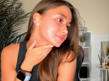 girl
        ethalcharton cam image #3034312