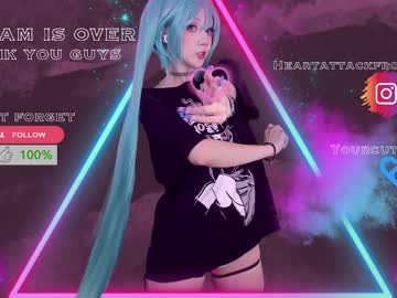 girl
        yourcutewaifu cam image #4645126