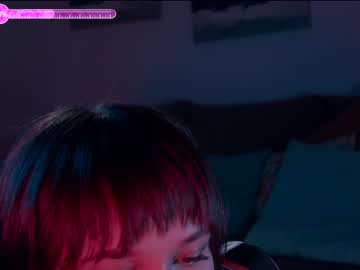 girl
        chaturbatable cam image #2555286