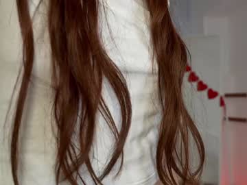 girl
        my_mia_ cam image #2889222